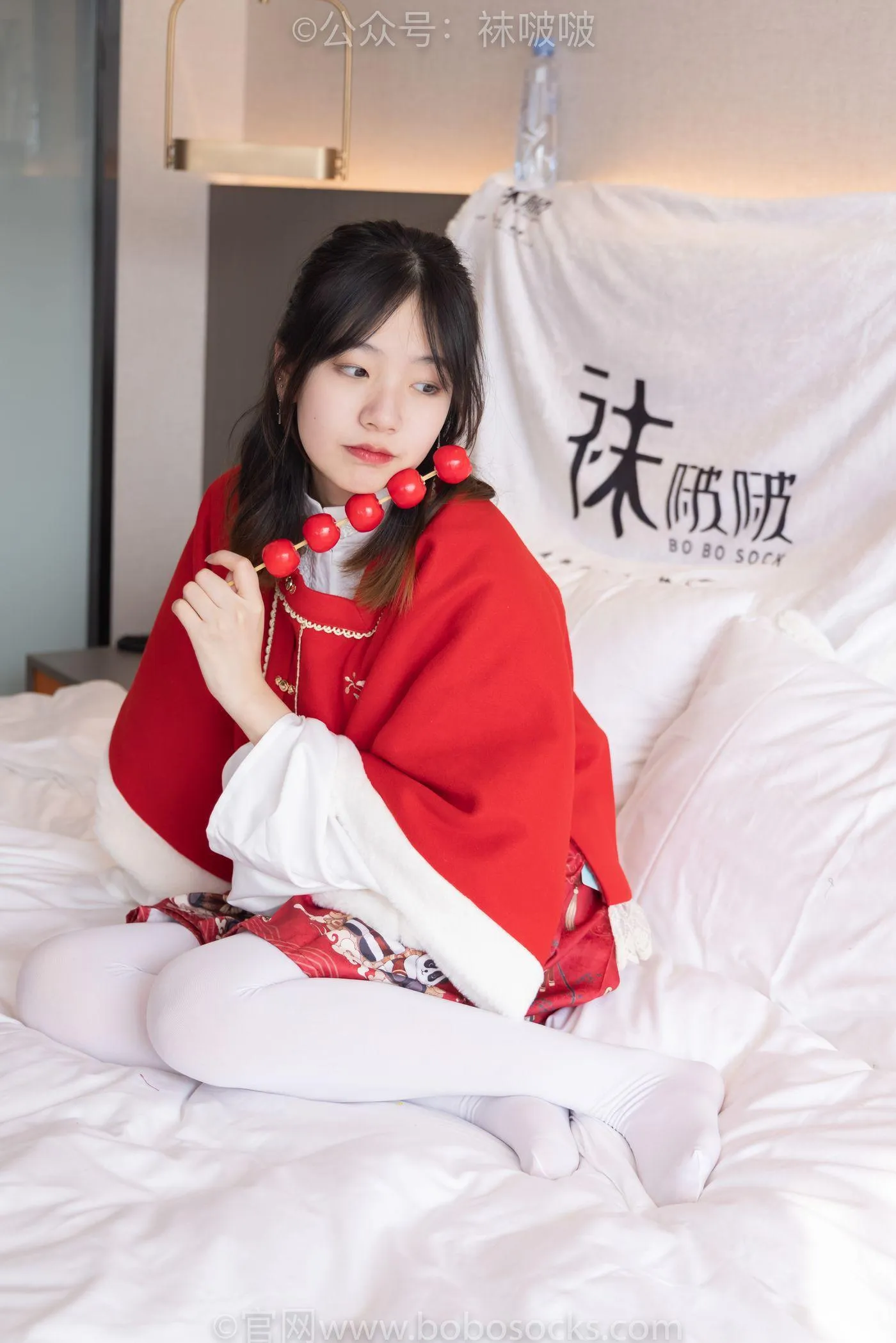 [BoBoSocks袜啵啵]NO.054 小甜豆与稚予-给大家拜年啦 [139P]插图8